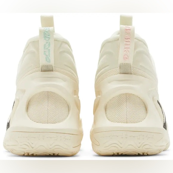 Nike Cosmic Unity 2 \'Coconut Milk\' Sneaker main image 8